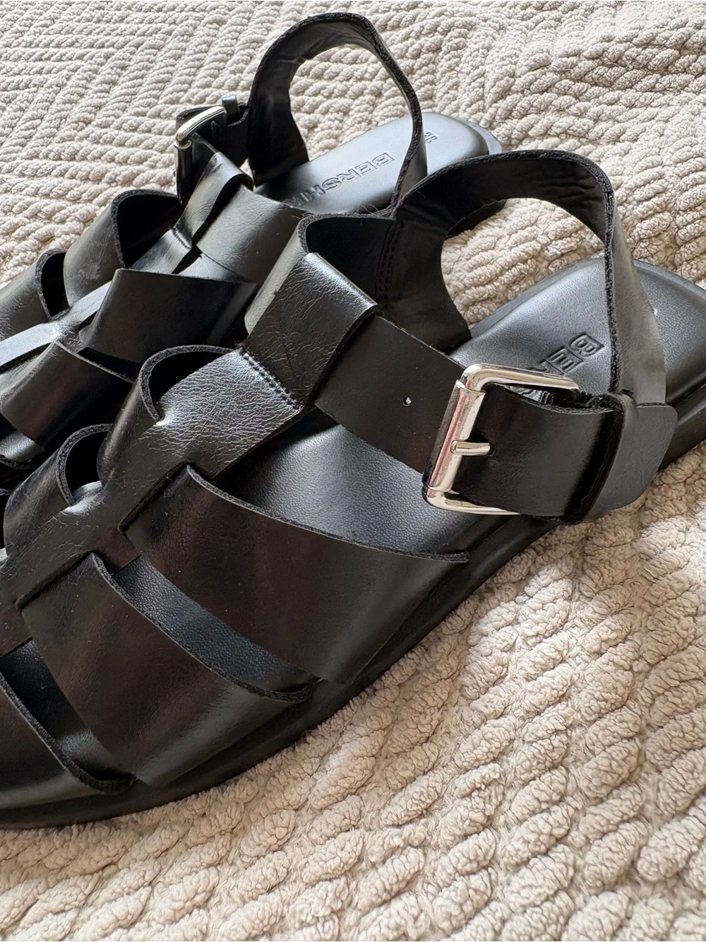 Bershka Black Woven Leather Fisherman Sandals - Picture 2 of 4